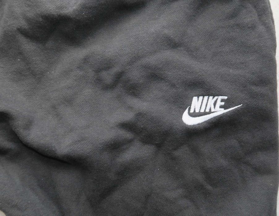 Nike Air spodnie dresowe z szeroką nogawką L