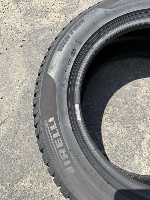 205/60 R16 Pirelli SottoZero 3 /Італія/зима/2шт./2024рік/
