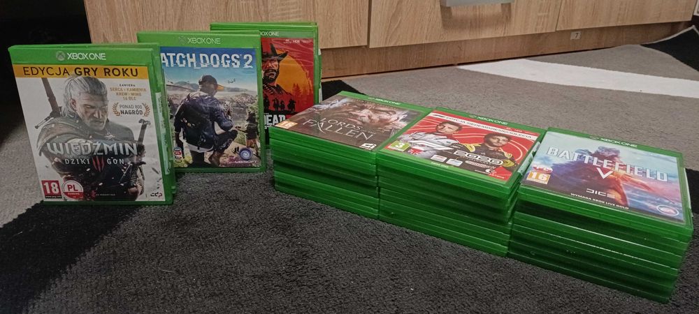 Okazja! Xbox One + 2 Pady (Patrol Tech) + 21 Gier (Wiedźmin 3, RDR2+)