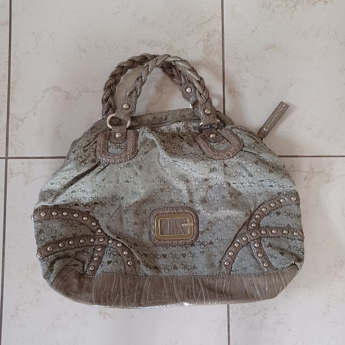 Bardzo duża torebka Guess oryginalna jak nowa 40-55 cm/A4/ salon 489 z