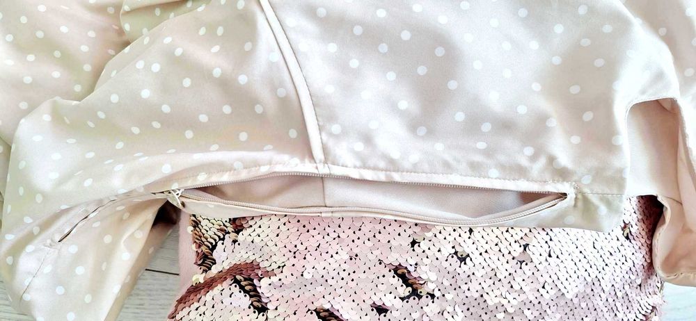 Beżowa sukienka w białe groszki , Orsay, na lato