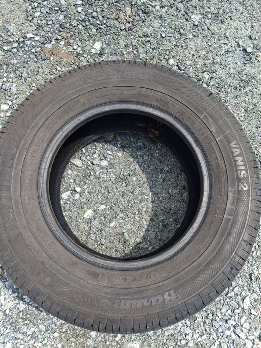 Opony 215/70R15C Barum Vanis 2