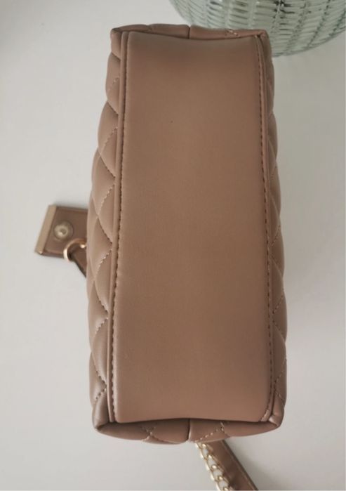 Bolsa beje Cortifiel