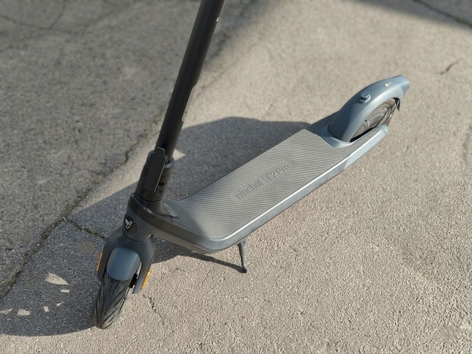 Електросамокат Ninebot  E2 PRO