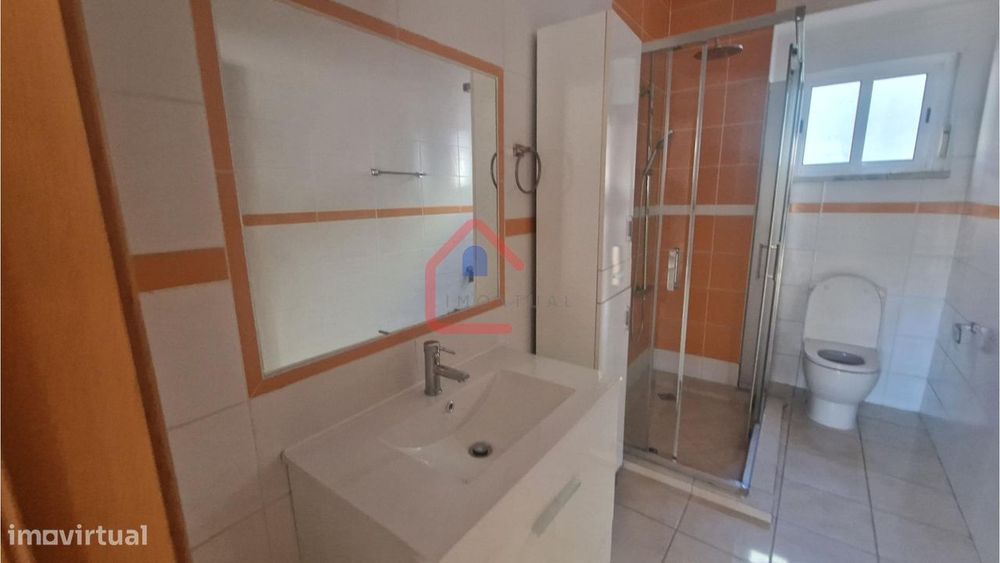 Apartamento T2 em Portugal