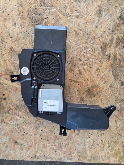 subwoofer głośnik Audi a4 b6 kombi 1.9 tdi 130km komplet moduł