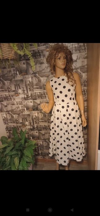 Sukienka w groszki Asprin Fashion