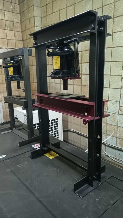 Прес гідравлічний