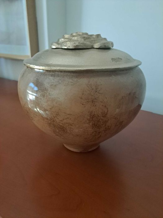 Vaso/terrina decorativo em vidro e metal