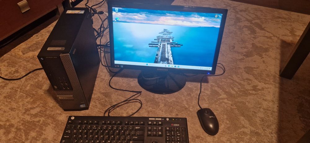 Firmowy zestaw komputerowy DELLIntel i5 Windows11 monitor Samsung