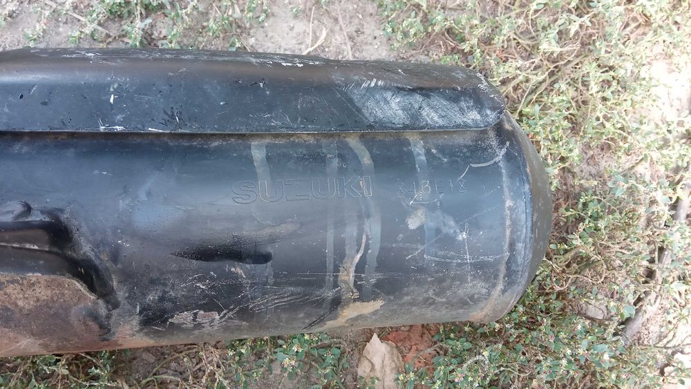 Suzuki глушитель отгибной