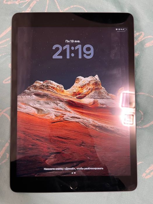 Apple iPad 9 (9th generation) 64GB — чудовий стан
