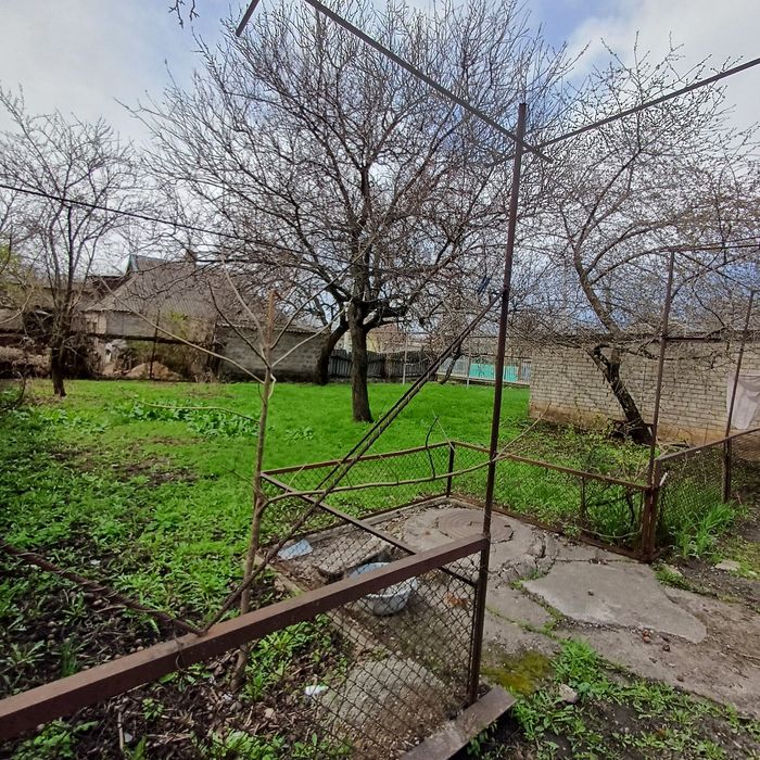 Будинок в центрі смт Софіївка