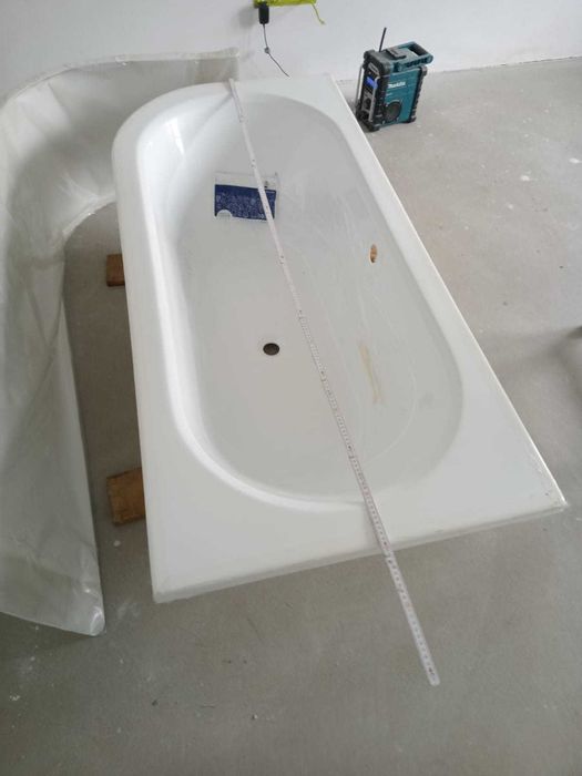 Sprzedam nowa wanna Besco Avita 160x75cm  asymetryczna prawa