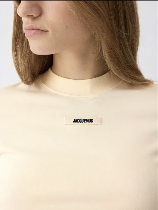 Футболка jacquemus