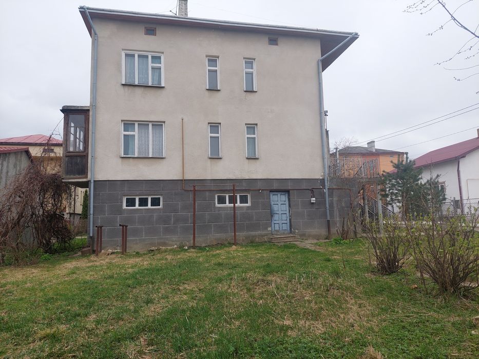 Продаж будинку 245 м2 в. Петлюри м. Борислав