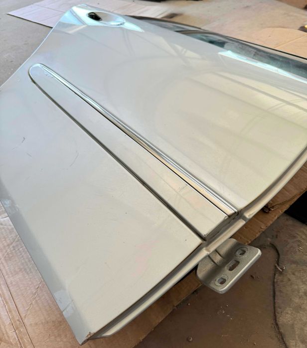 Porta trás direita MERCEDES-BENZ E-CLASS