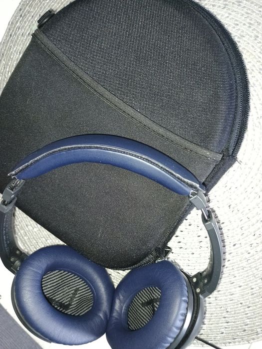Znane super słuchawki BOSE QC2 QuietComfort2