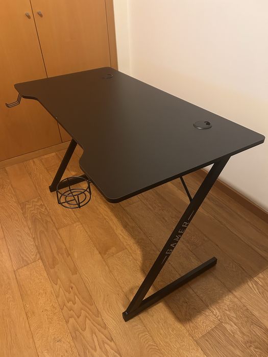 Mesa/Secretária *Gaming* Nova