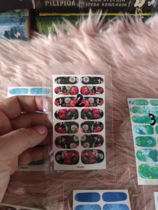 Zamiennik hybrydy Nowe przyklejane paznokcie różne do wyboru