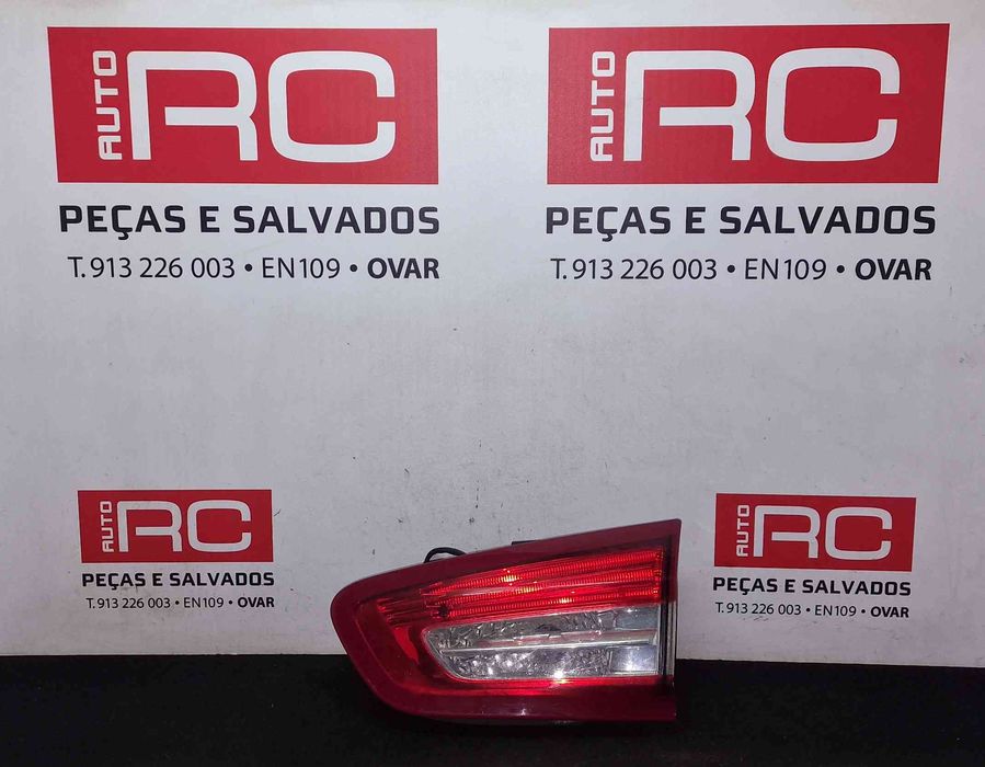 Farolim da Mala Direito CITROËN DS5 [09.2011 - 12.2016]