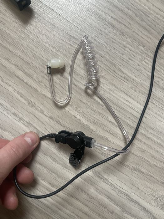 Продам гарнитуру для рации.