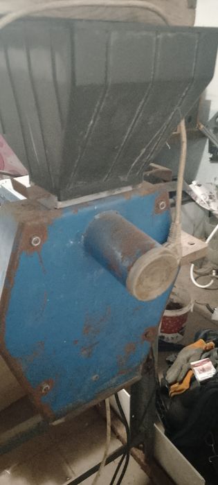 Крупоріска  і для кукурудзи