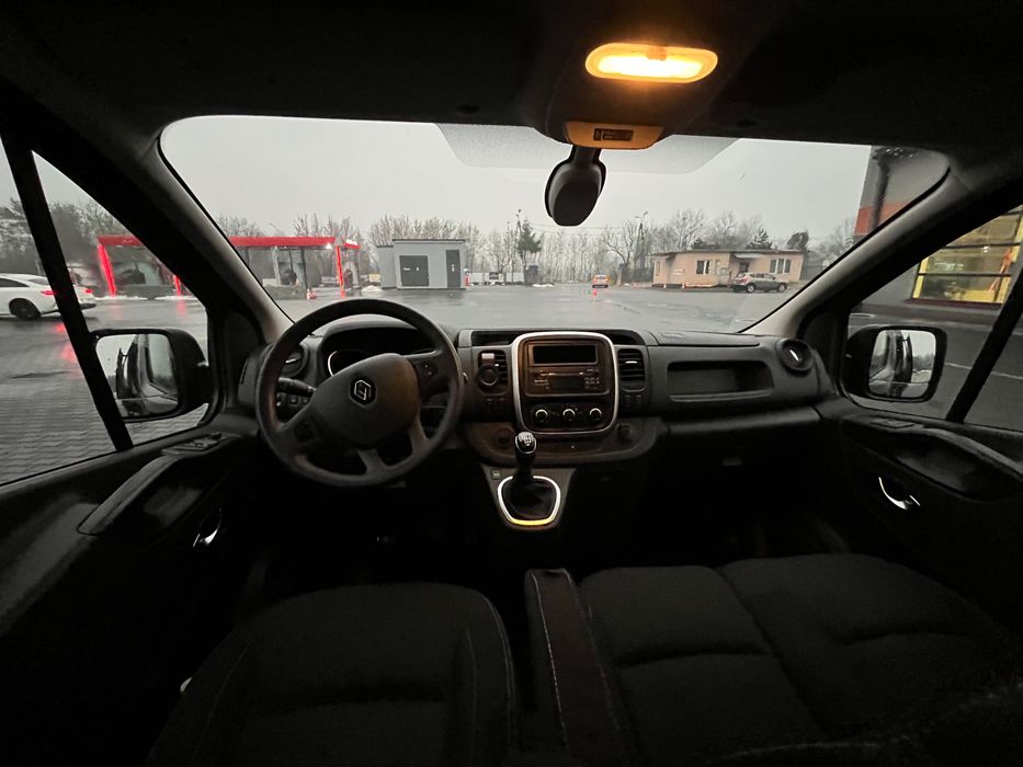 Renault Trafic L2H1 Long | Brygadówka 6 osób | Salon Polska I