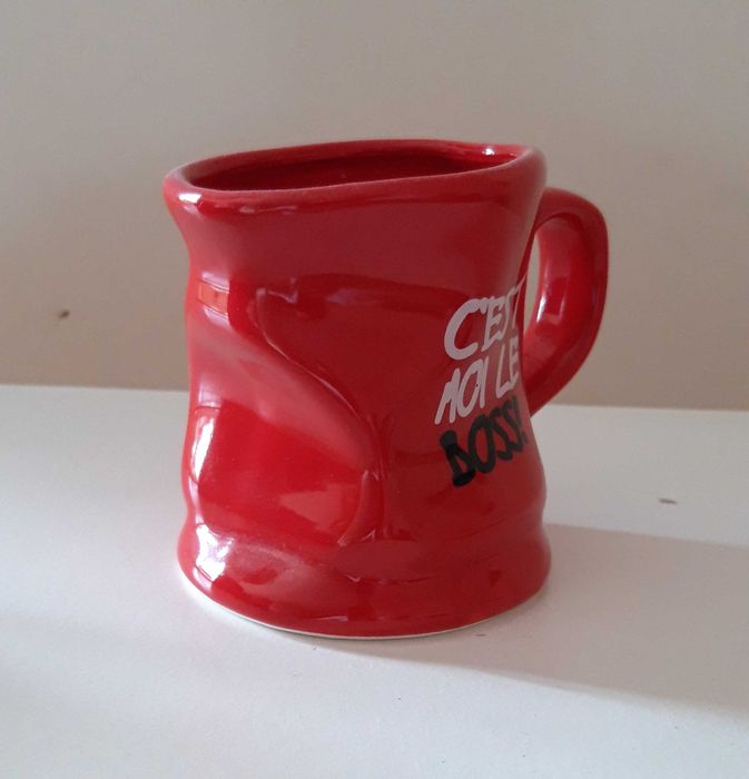 Caneca "C'est moi le Boss" - Artigo NOVO.