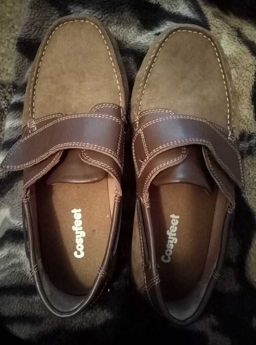 Чоловічі шкіряні нові туфлі ,розмір 43 ,28 см.на широку ногу.