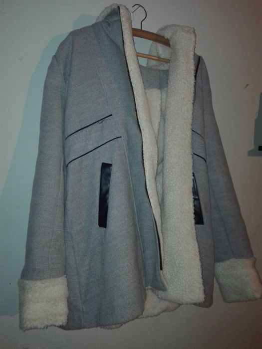 Kurtka/ płaszczyk nowy