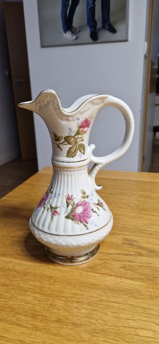 Porcelanowy dzbanek Chodzież PRL