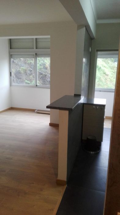 Alugar  T1 Remodelado  em Bom Dias