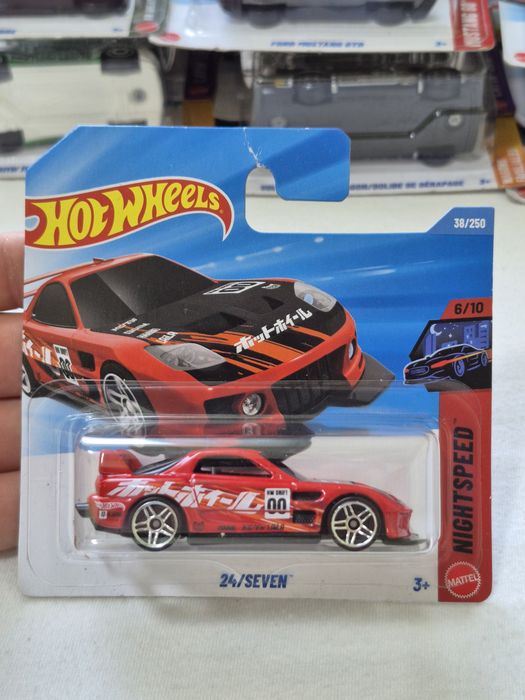 Машинки Hot Wheels