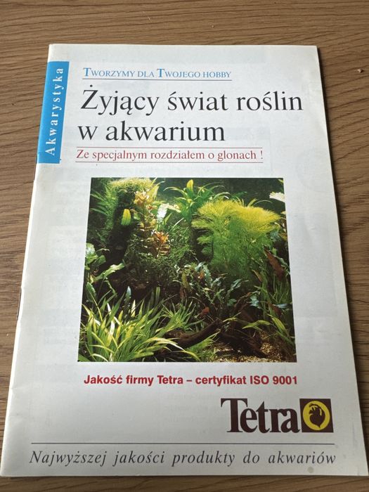 Żyjący świat roślin w akwarium