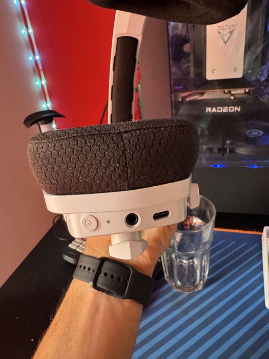 Headset Gaming Wireless Nubwo G06 - Branco (Como Novos)