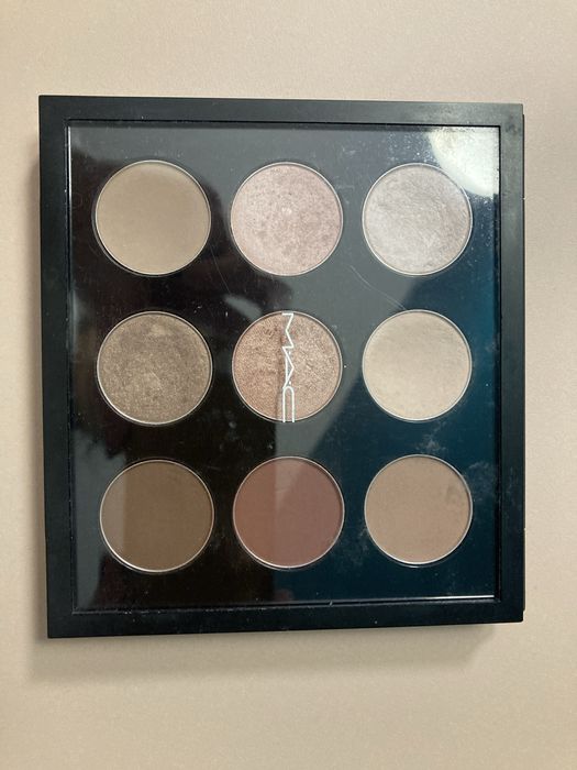 MAC pro palette kasetka i 9 cieni MAC