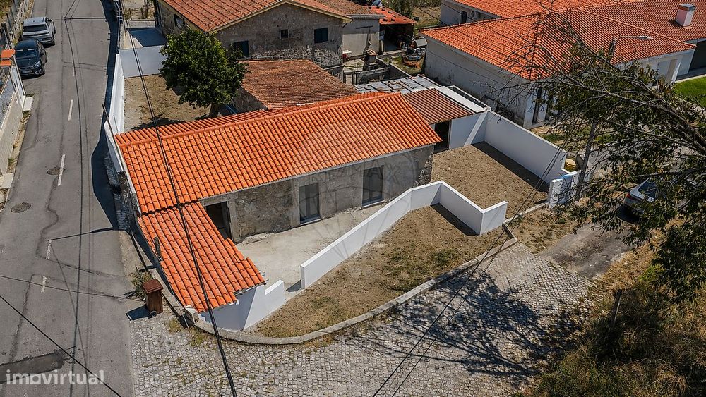 Moradia T2 Totalmente Renovada em Figueiredo, Amares
