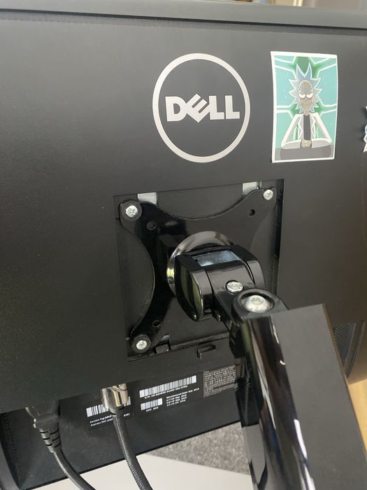 Monitor Dell U2715H 27” WQHD (2560x1440)