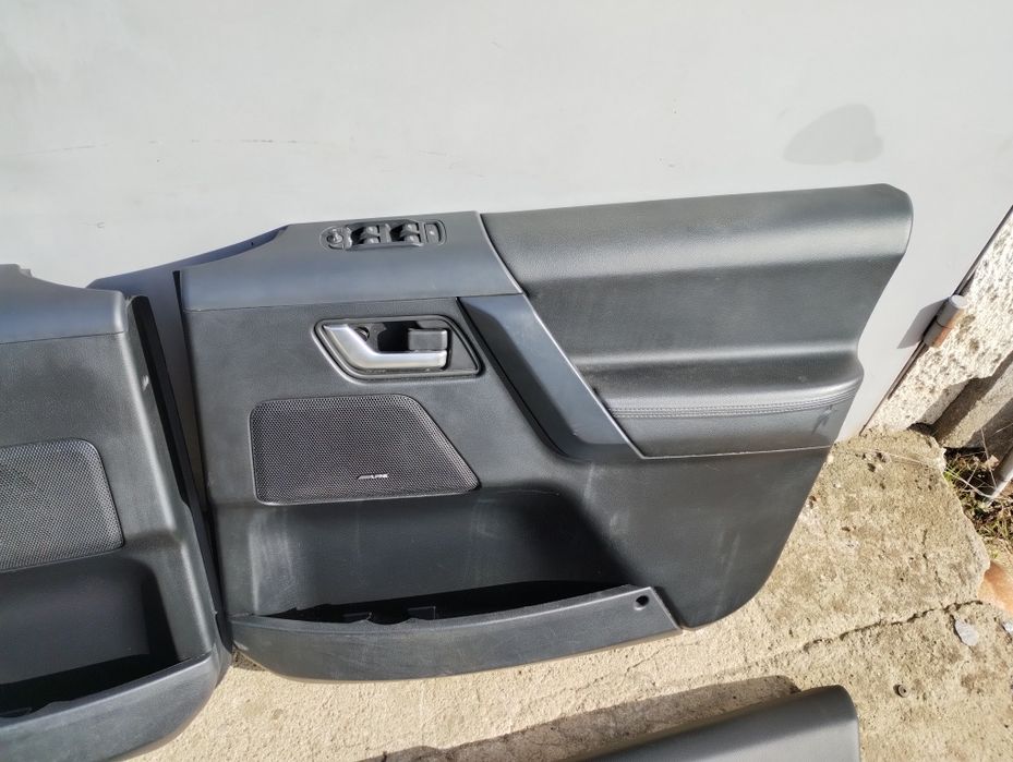Tapicerka drzwi boczki land rover Freelander II UK skóra