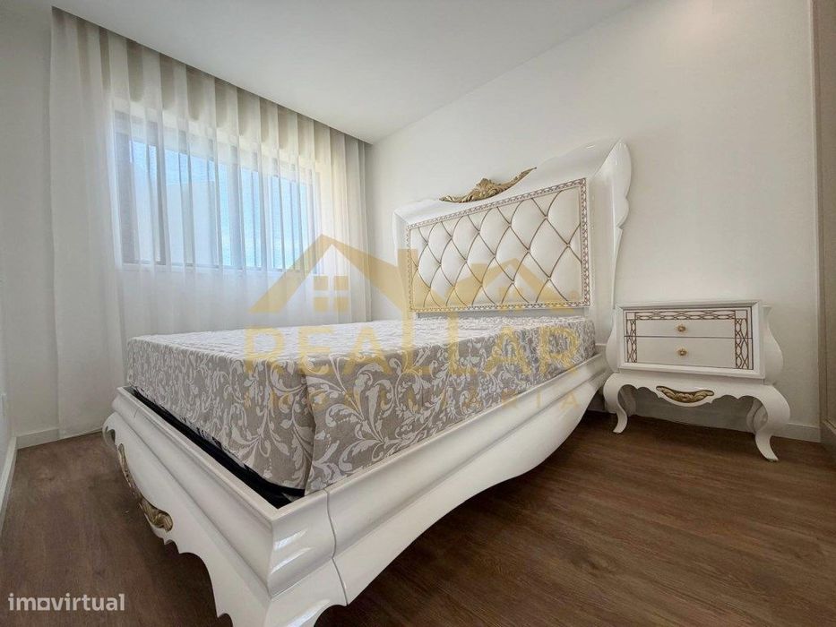 T1 de Luxo na Póvoa de Varzim - Condominio fechado com Piscina