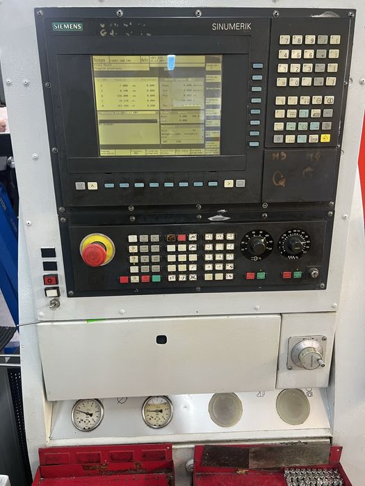 Tokarka CNC Famot 200
