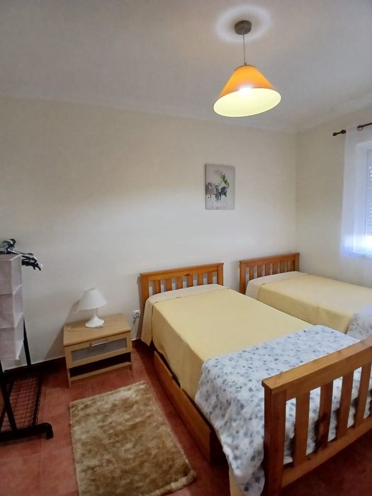 Peniche -Apartamento T2 para alugar na ÉPOCA ESCOLAR
