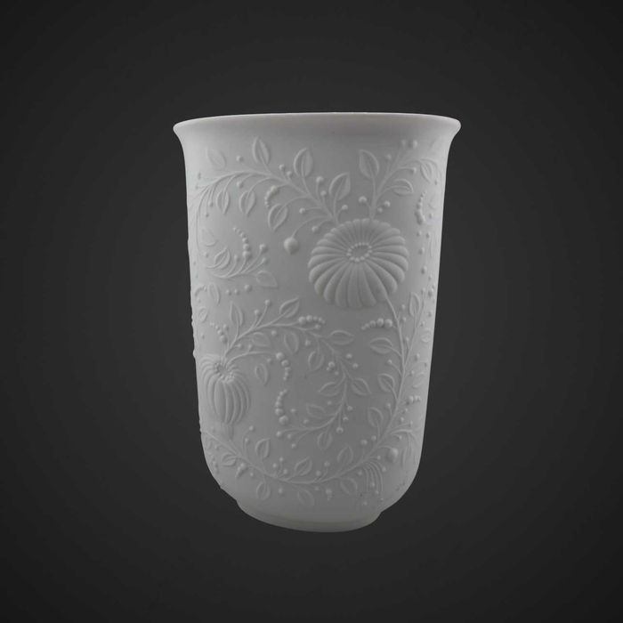 Porcelanowy wazon biskwitowy AK Kaiser modernistyczny B6/030758