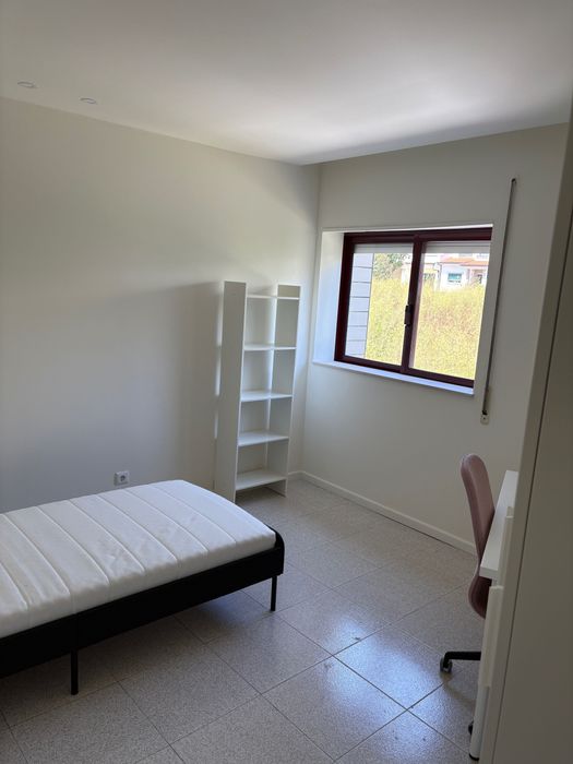 Quarto para estudante