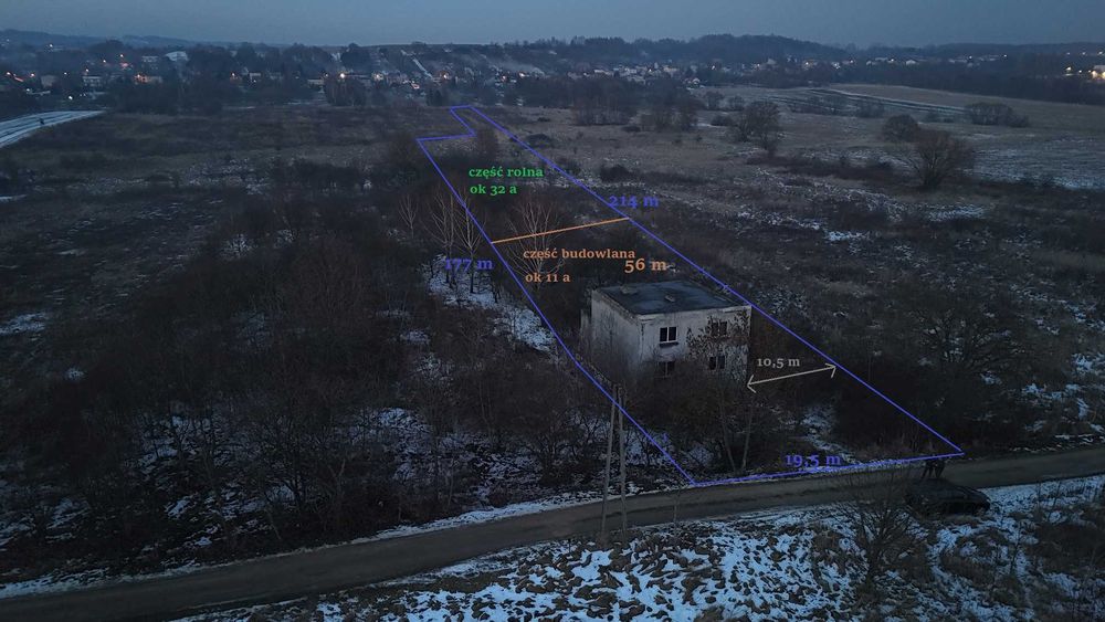 Działka 43 a z czego 11 a budowlana, plus mury domu
