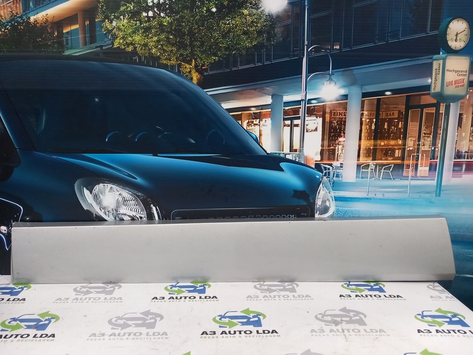 Friso porta lateral Renault Trafic Opel Vivaro Fiat Talento