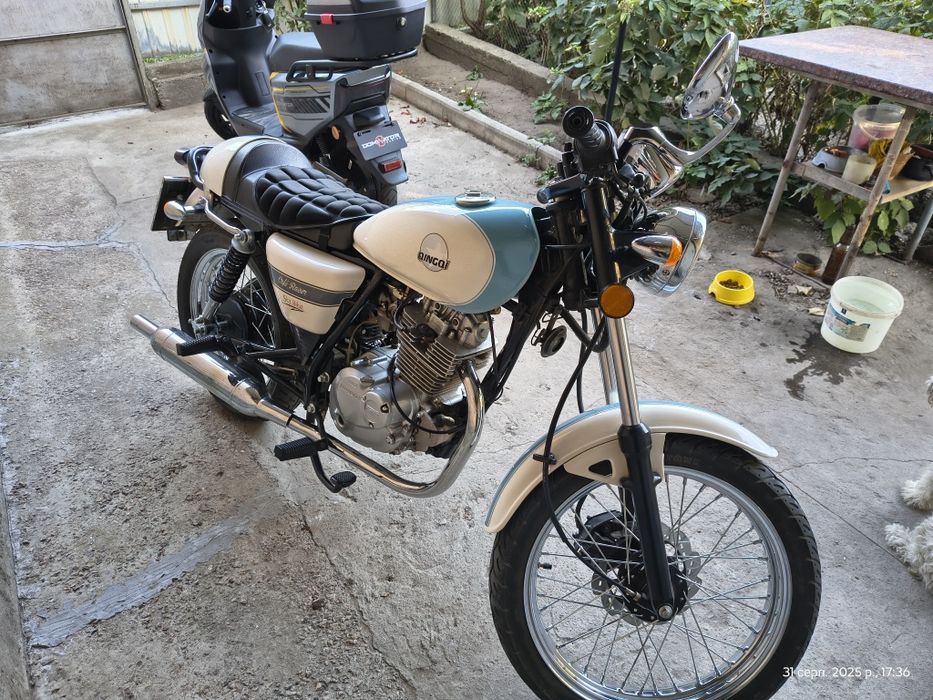 Qingqi Cafe Racer 200