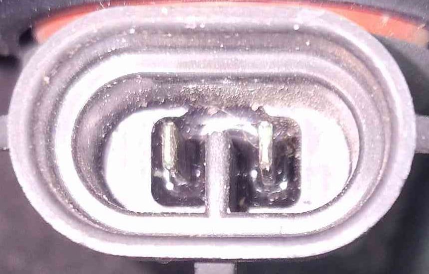 Farol Nevoeiro Frente Esquerdo 8200002469 - RENAULT CLIO III