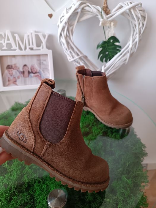 Брендові черевики UGG. Р 13.5